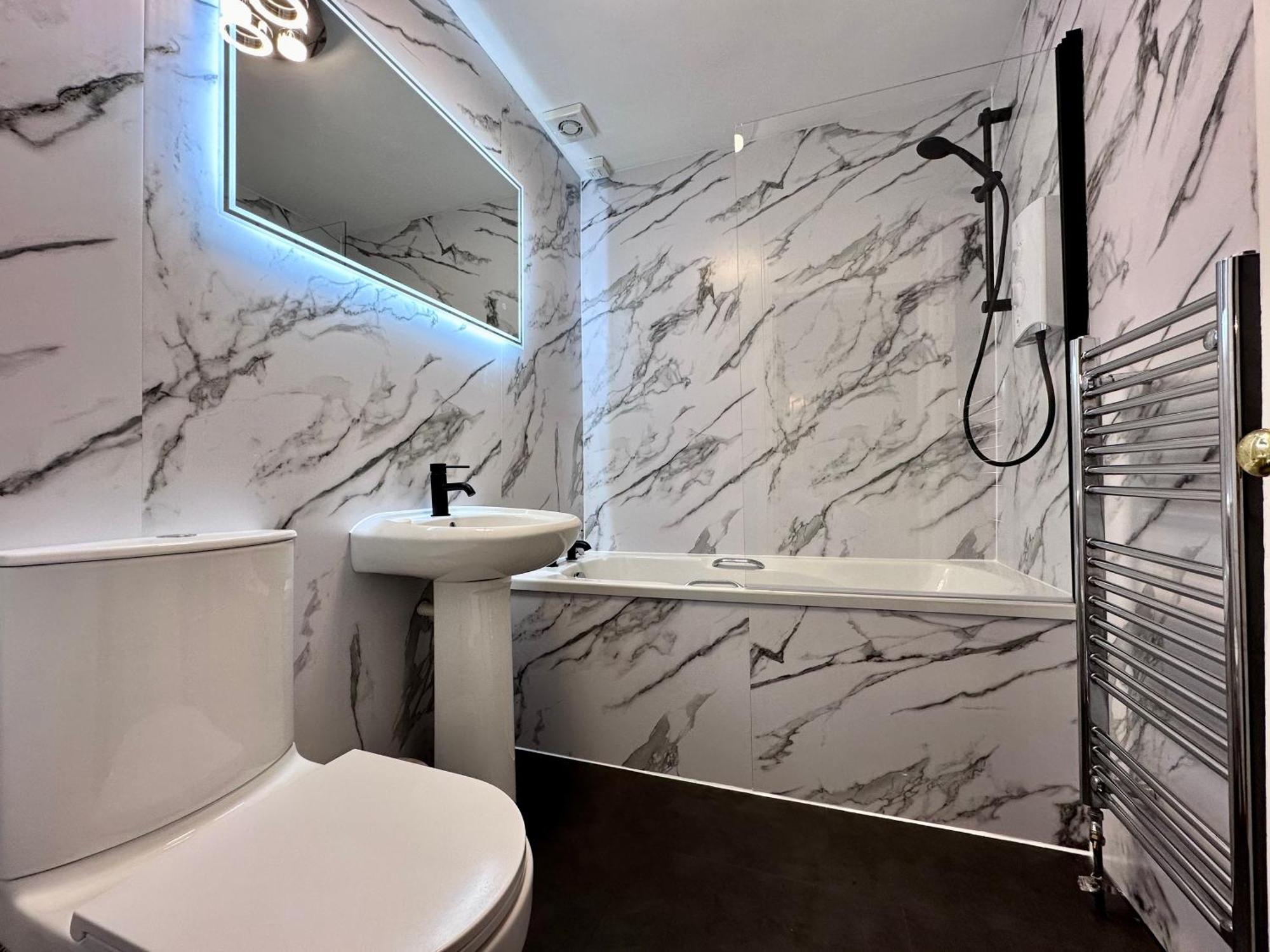 Rose Street'S Hidden Treasure- 2Bed Newly Refurbished Apt Edinburg Exteriör bild